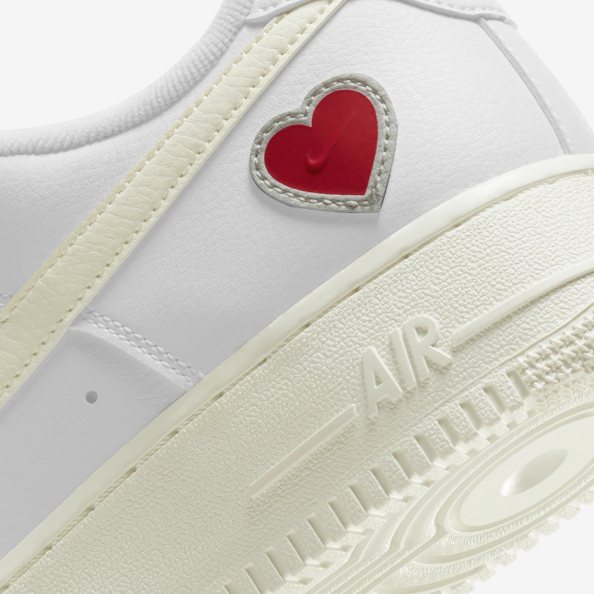 Nike Air Force 1 Low Valentine's Day (2021)