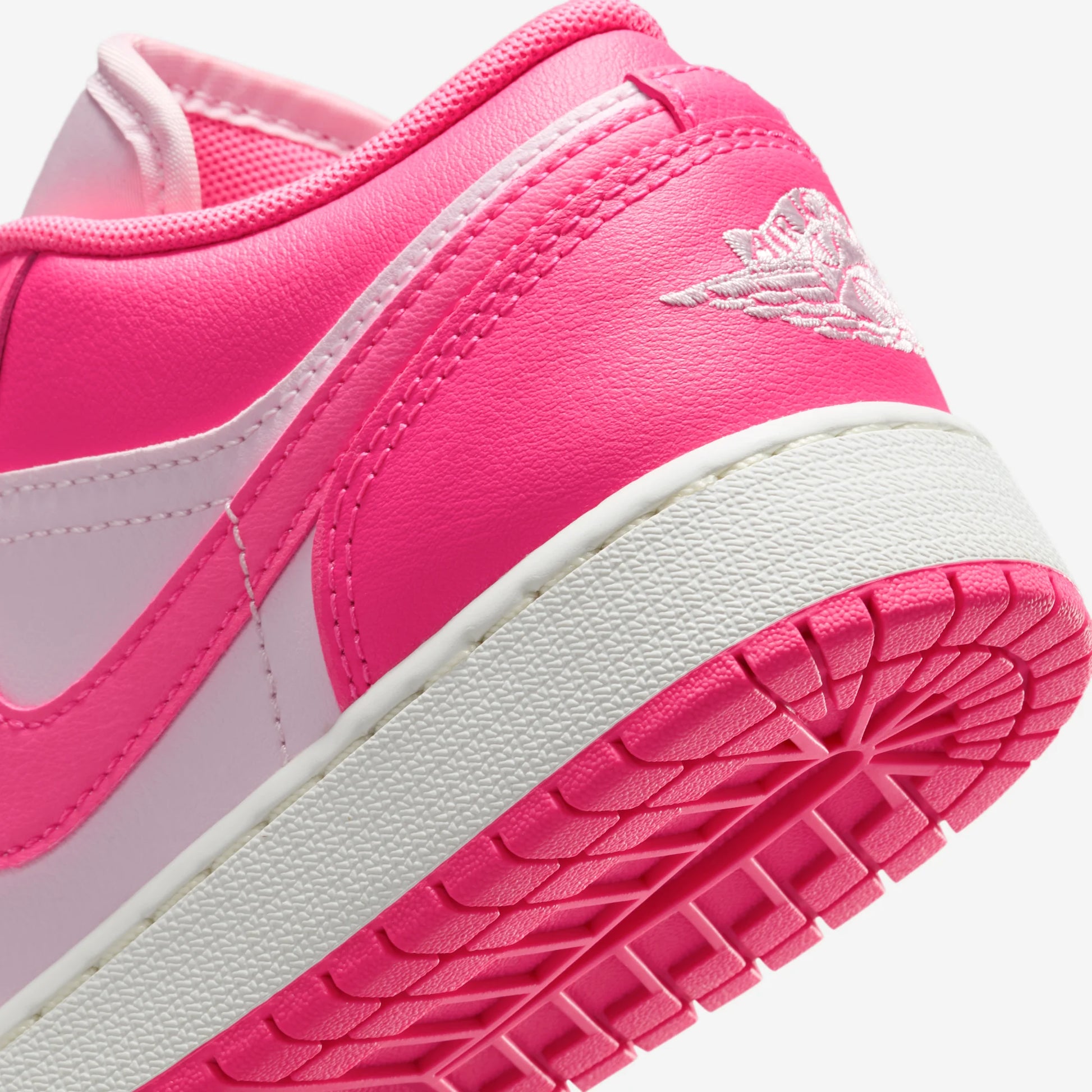 Jordan 1 Low Valentine’s Day (GS)