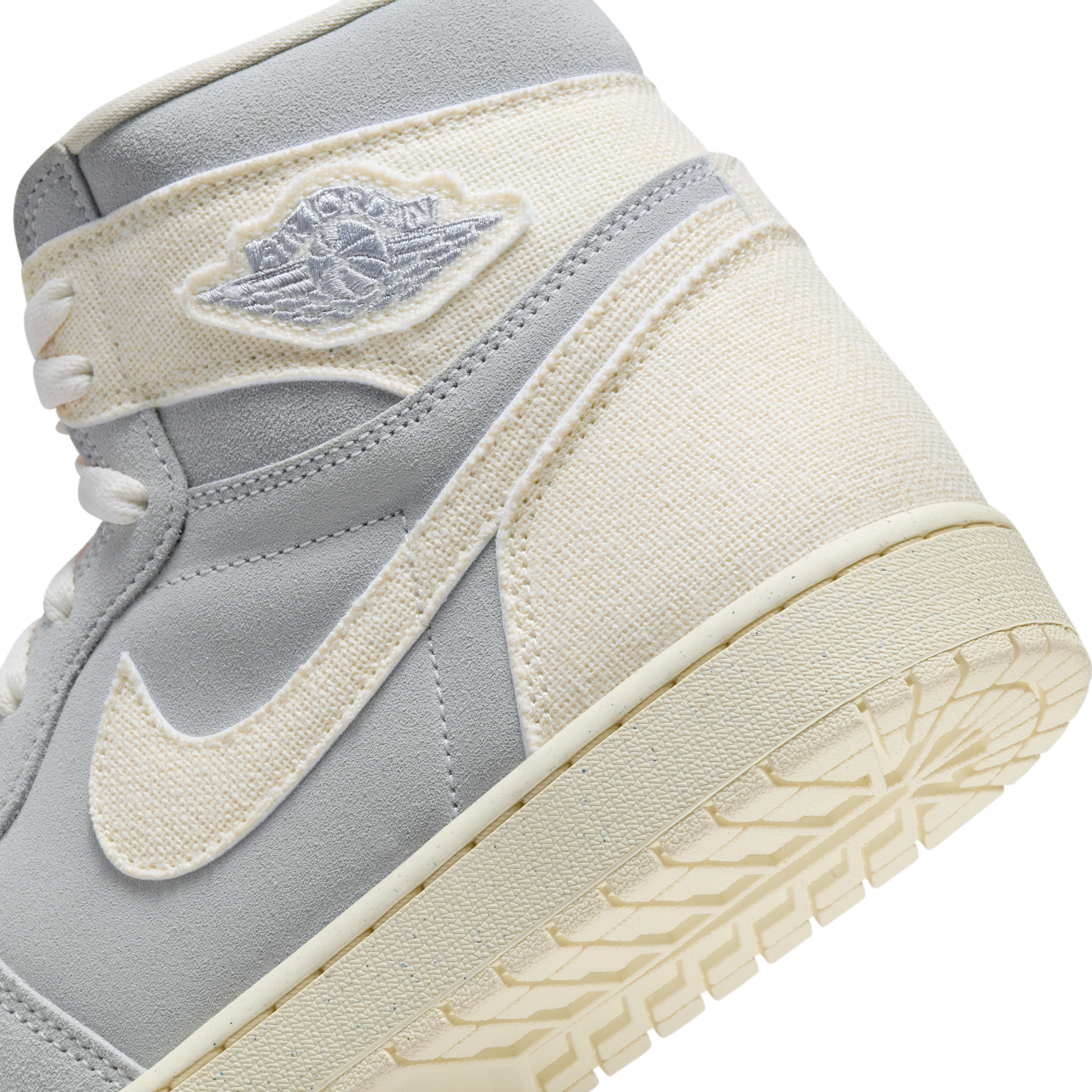 Jordan 1 Retro High OG Craft Ivory