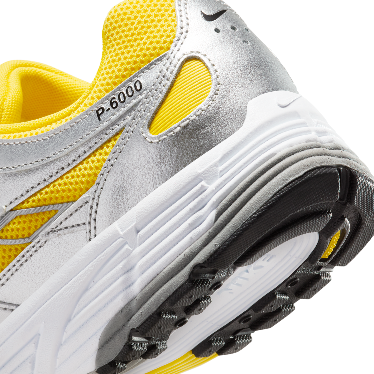 Nike P-6000 Lightning Metallic Silver