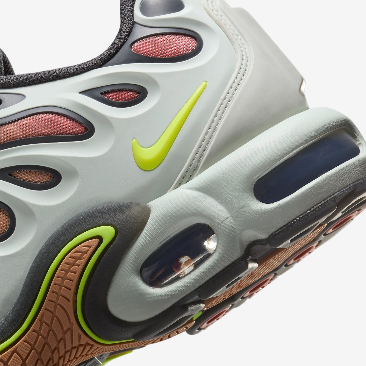 Nike Air Max Plus Drift Light Silver Volt