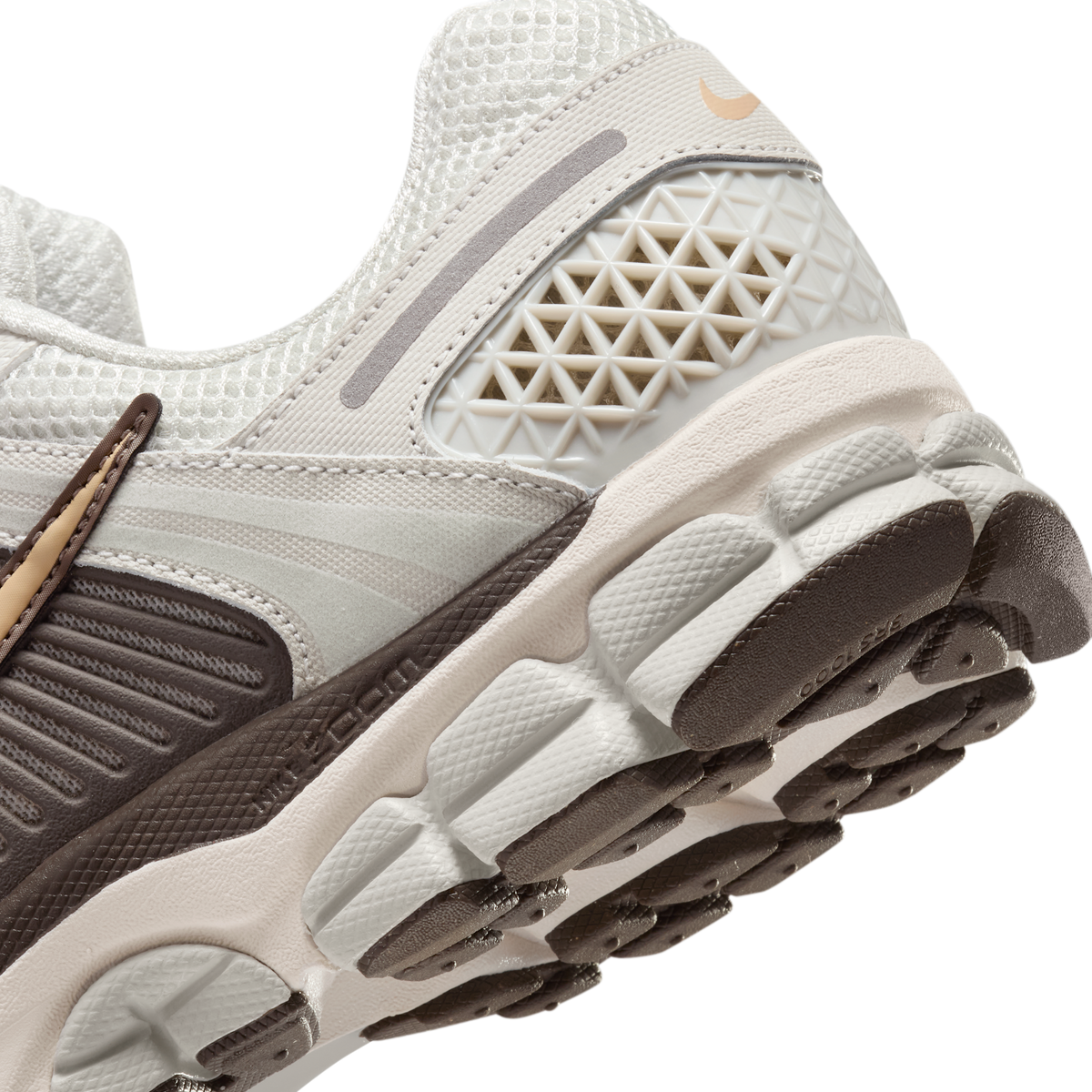 Nike Zoom Vomero 5 Light Bone Ironstone (Women's)