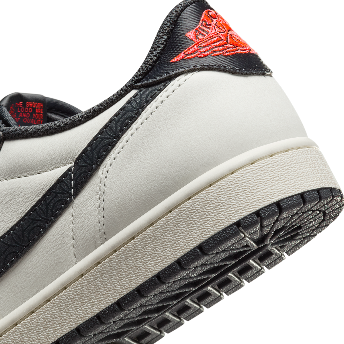 Jordan 1 Retro Low OG PSG Paris Saint-Germain