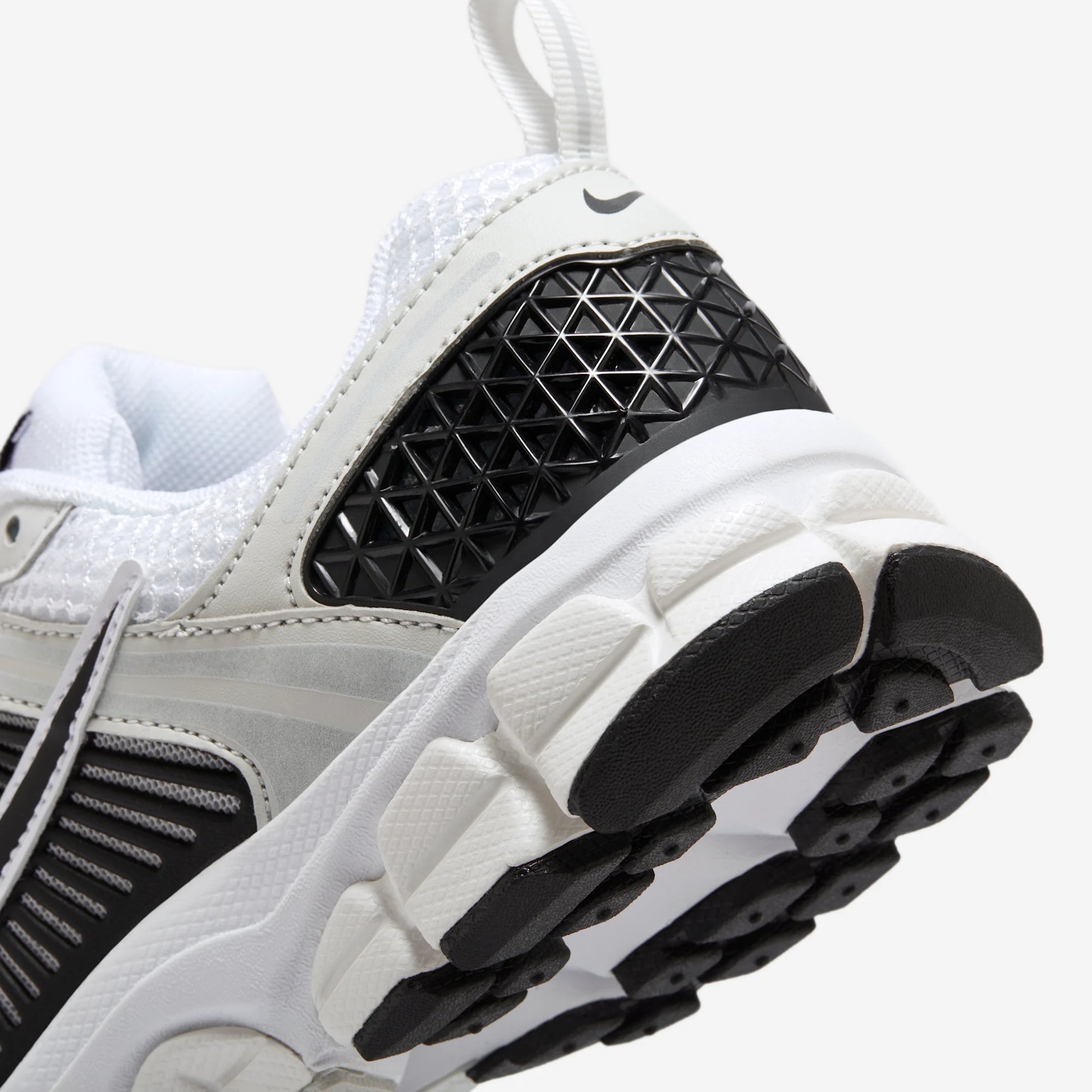 Nike Zoom Vomero 5 Metallic Platinum Black (GS)