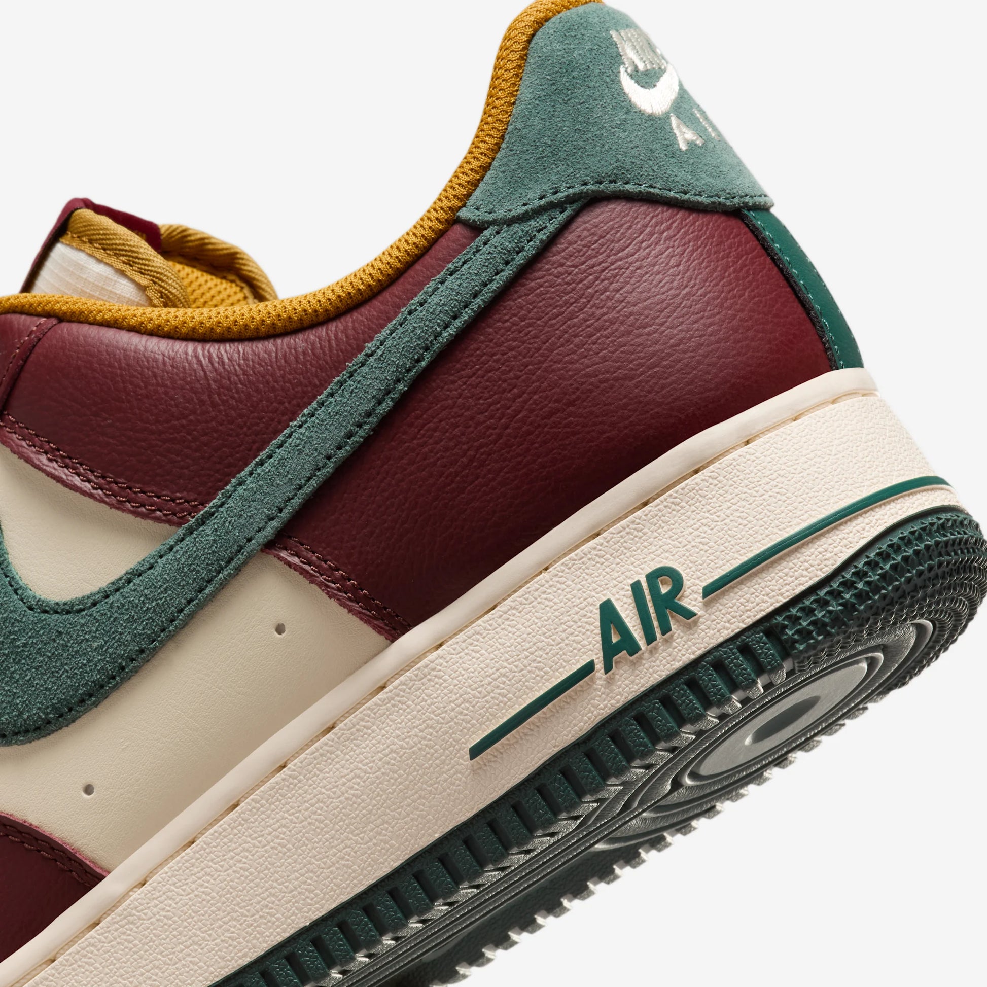 Nike Air Force 1 Low '07 LV8 Dark Team Red Vintage Green