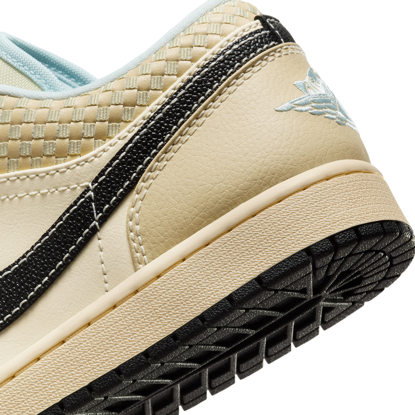 Jordan 1 Low SE Coconut Milk Black Muslin