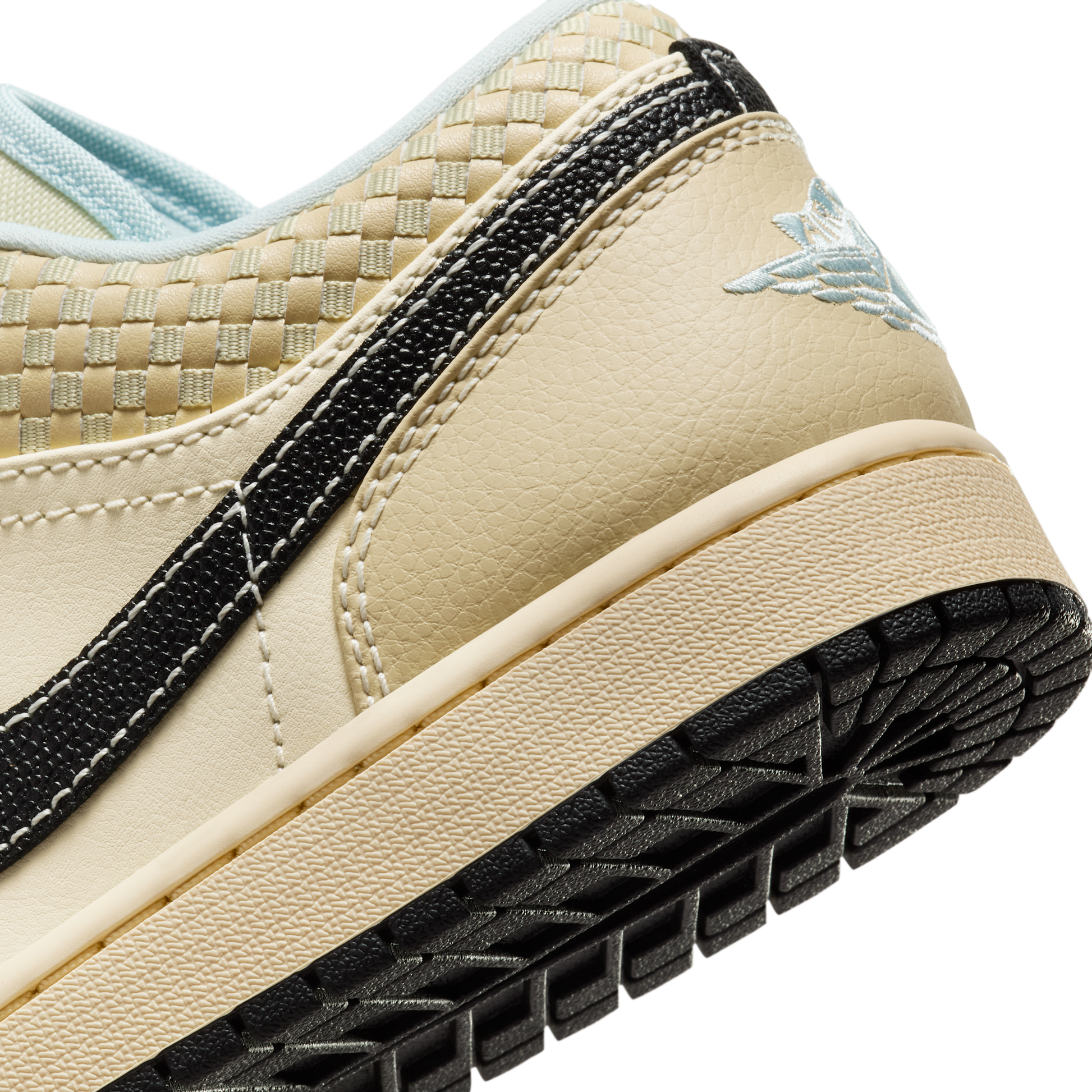 Jordan 1 Low SE Coconut Milk Black Muslin