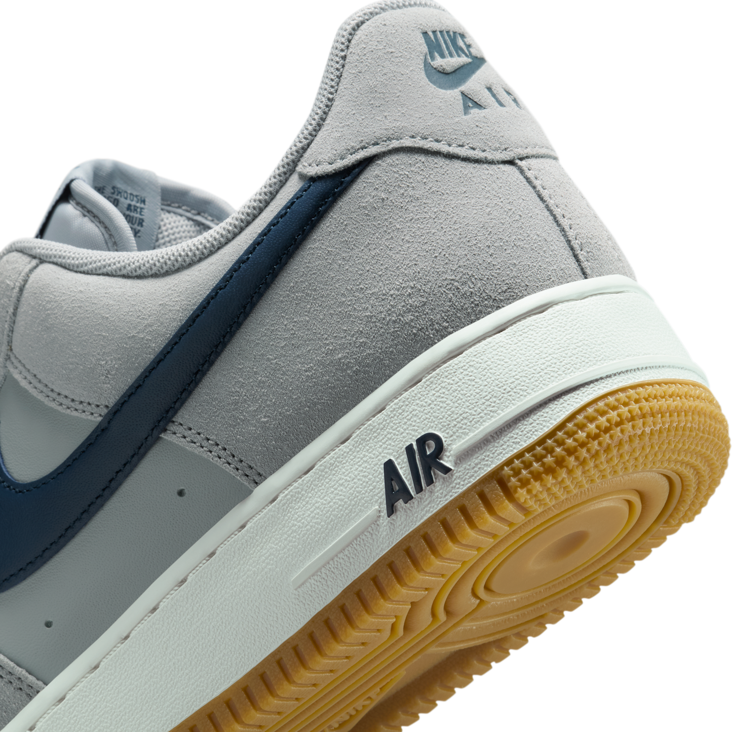 Nike Air Force 1 Low '07 LV8 Light Smoke Grey