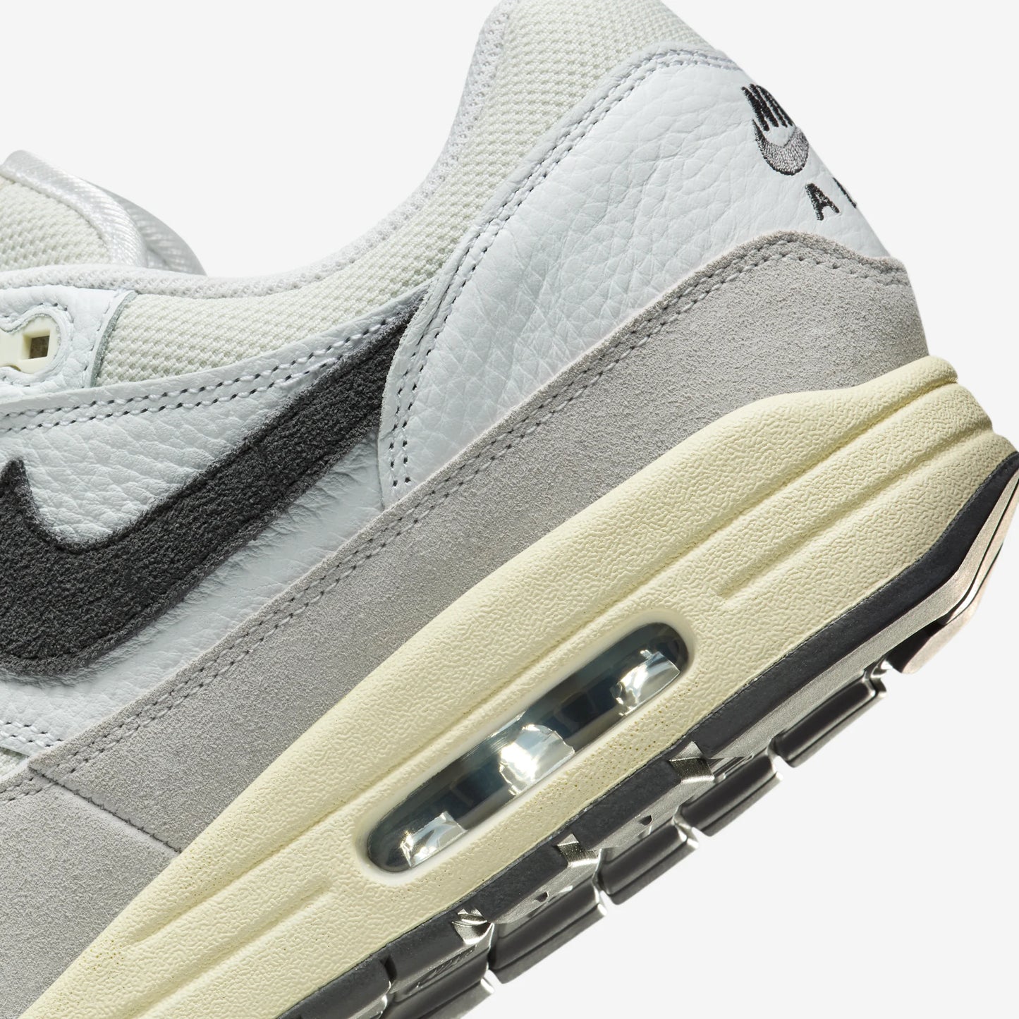 Nike Air Max 1 Light Bone Iron Grey