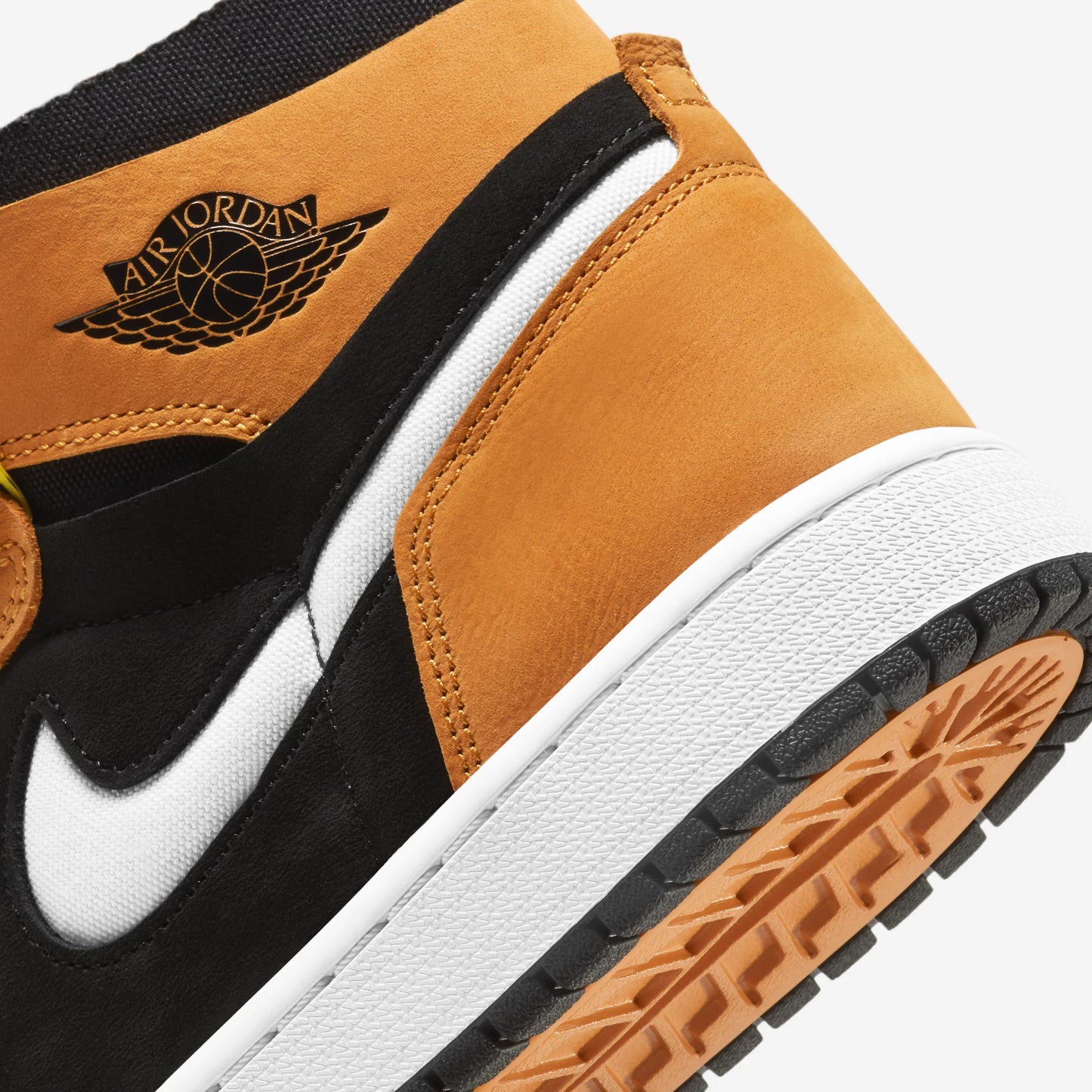 Jordan 1 High Zoom Air CMFT Black Monarch