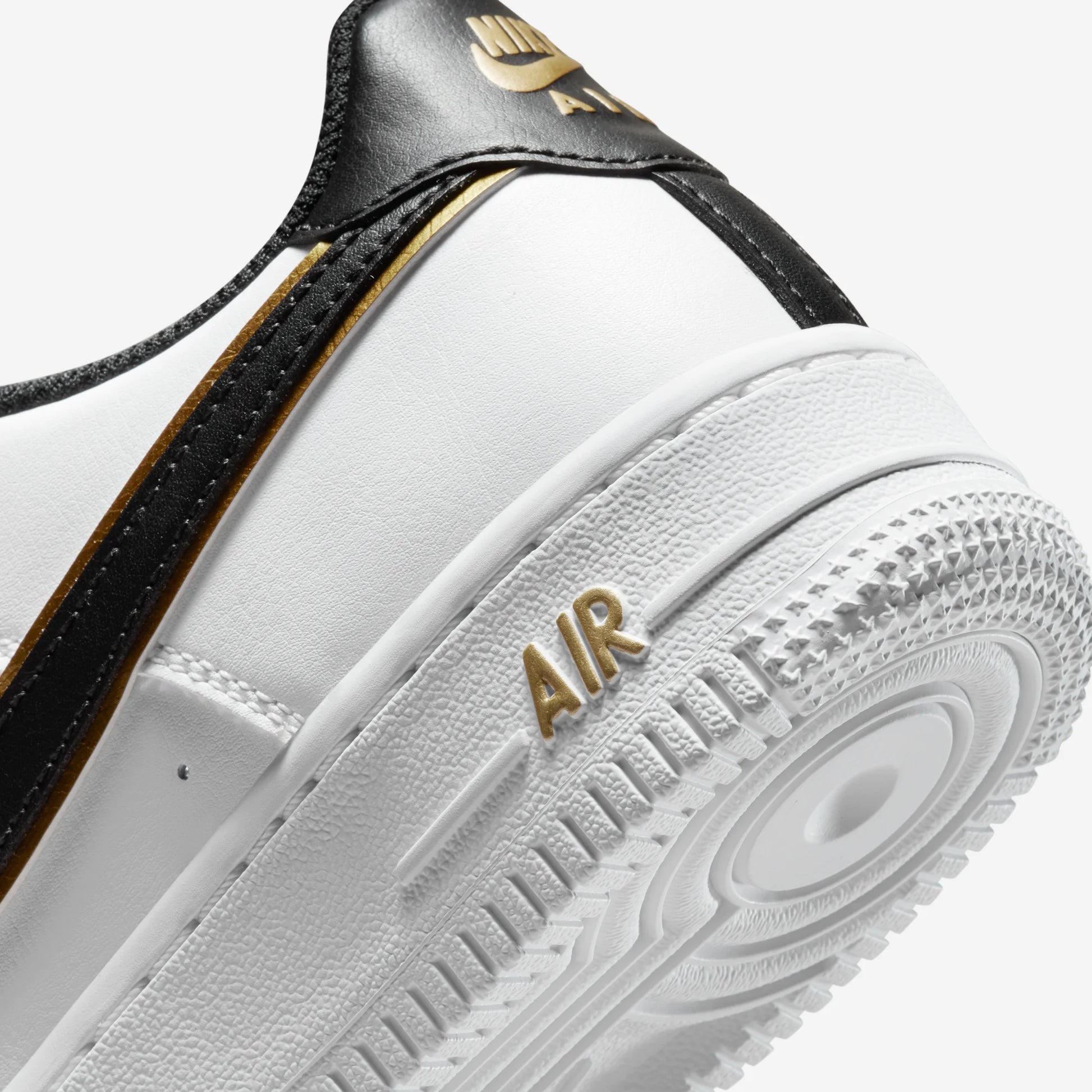 Nike Air Force 1 Low '07 LV8 Double Swoosh White Metallic Gold (GS)