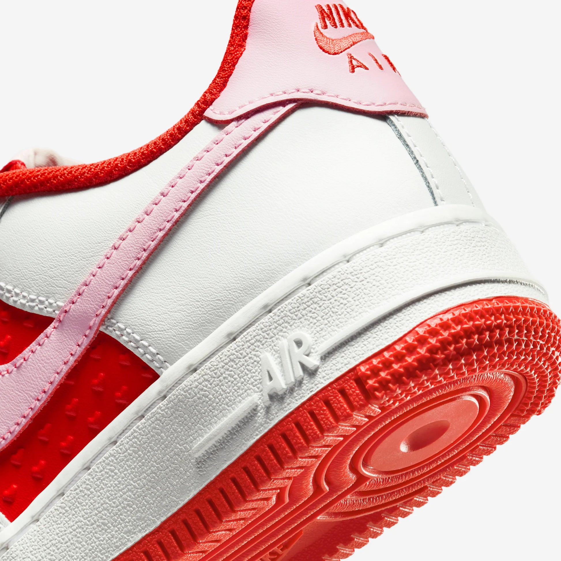 Nike Air Force 1 Low Valentine's Day (2025) (GS)