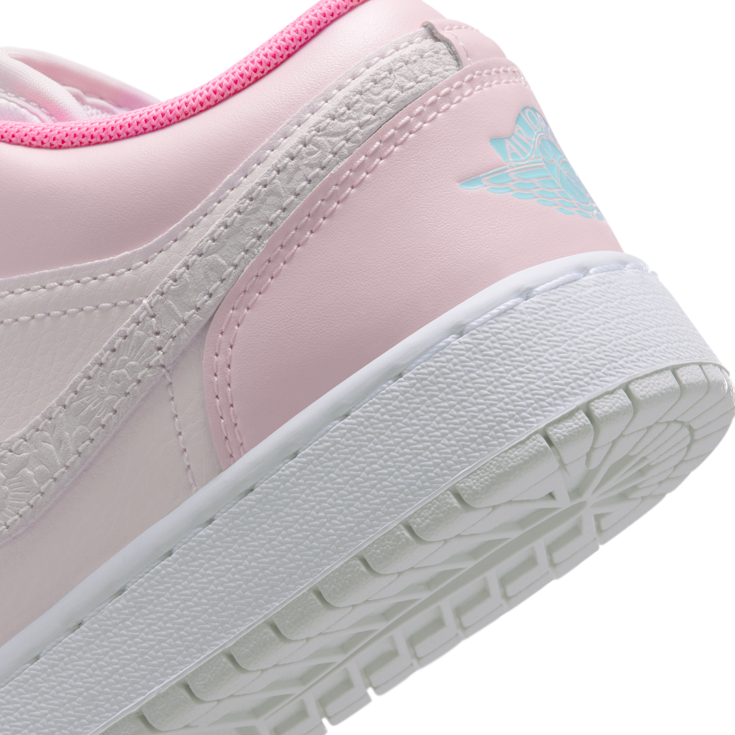Jordan 1 Low SE Pink Bloom (GS)