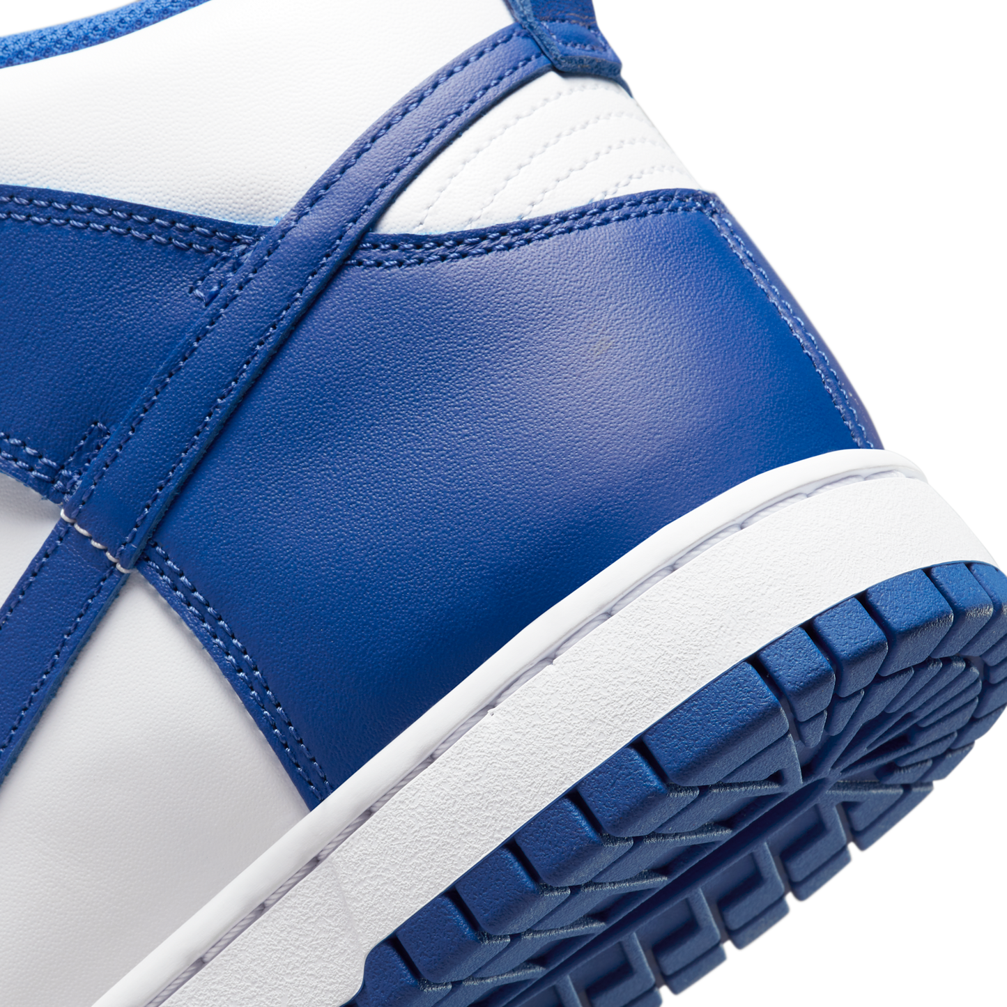 Dunk High Game Royal