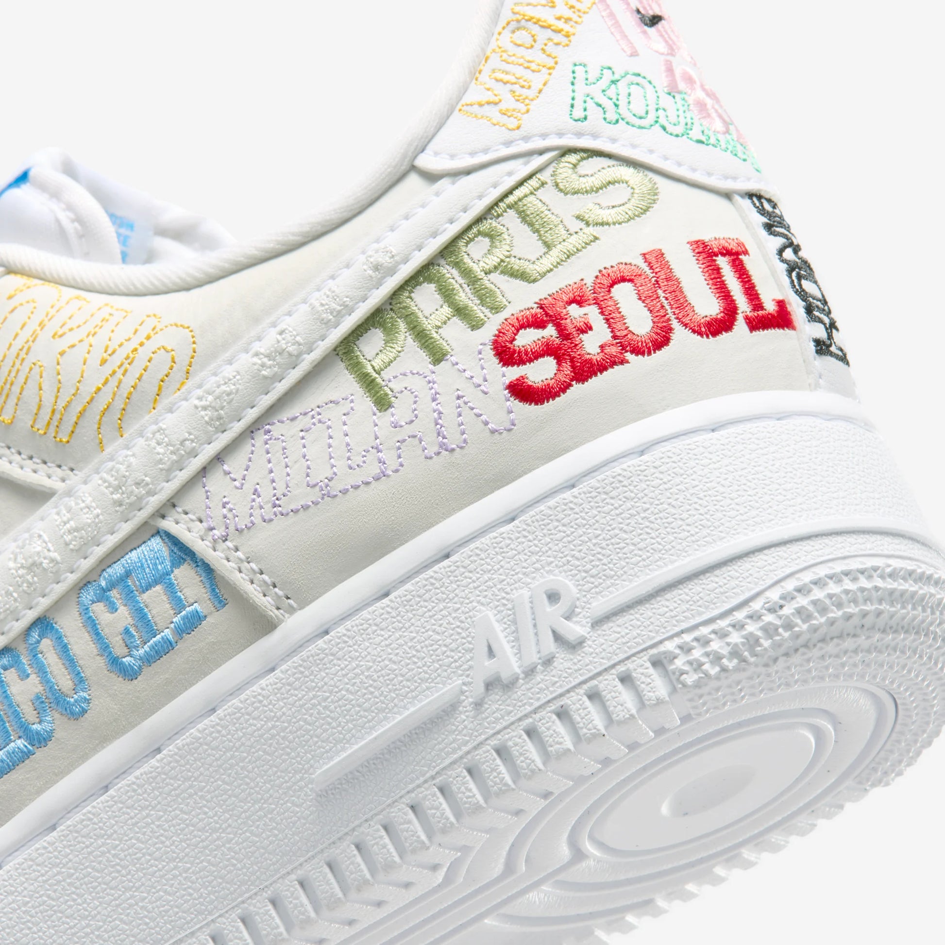 Nike Air Force 1 Low World Tour White