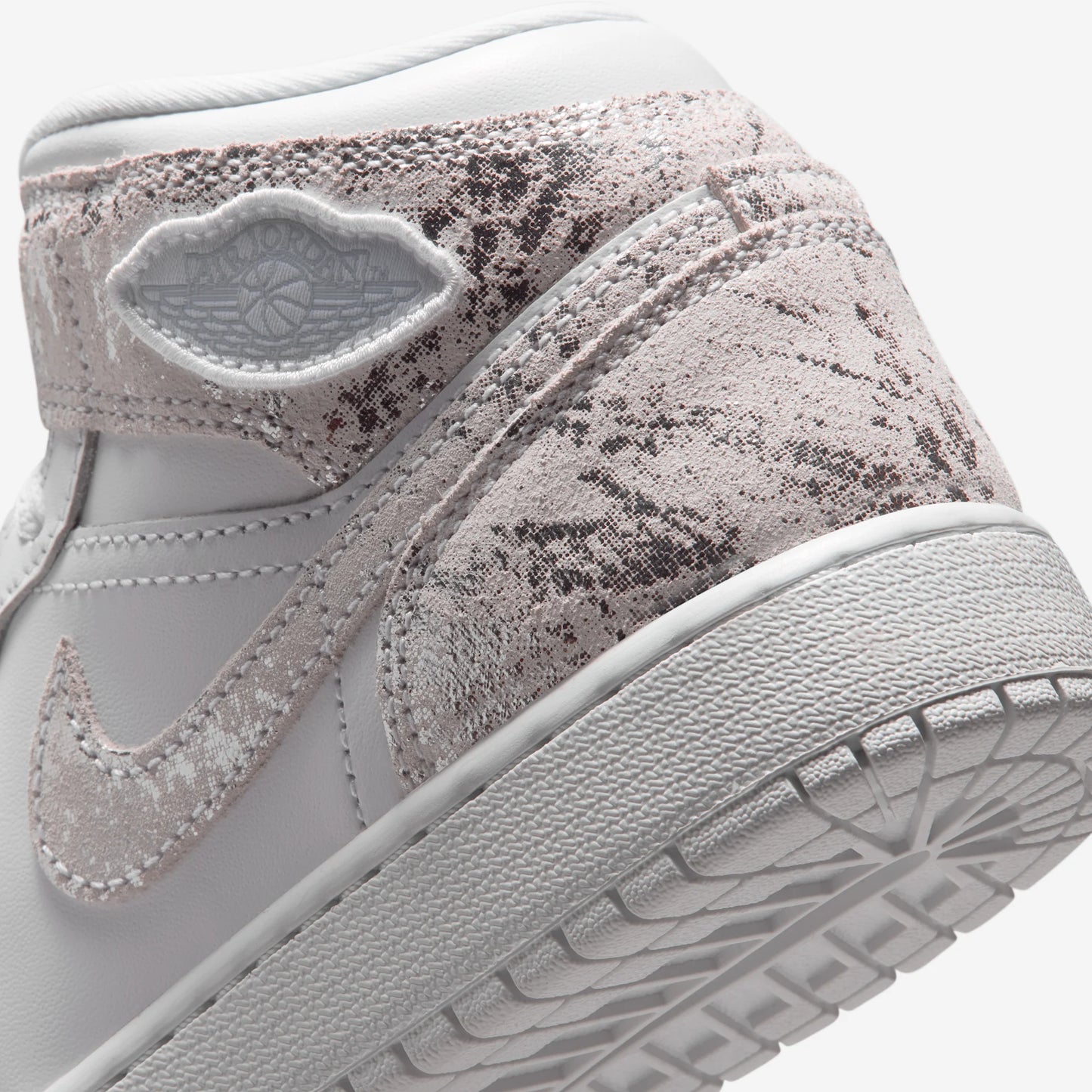 Jordan 1 Mid SE Distressed White Field Silver (GS)