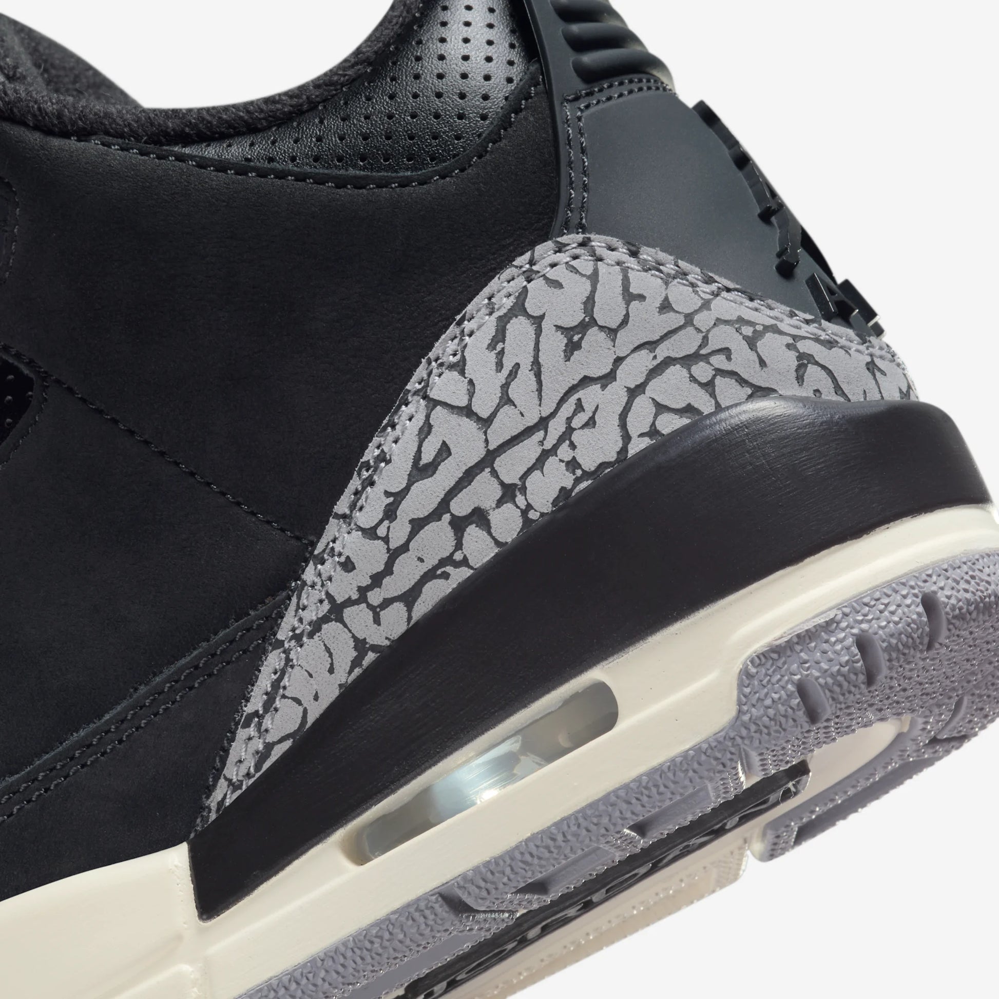 Jordan 3 Retro Off Noir