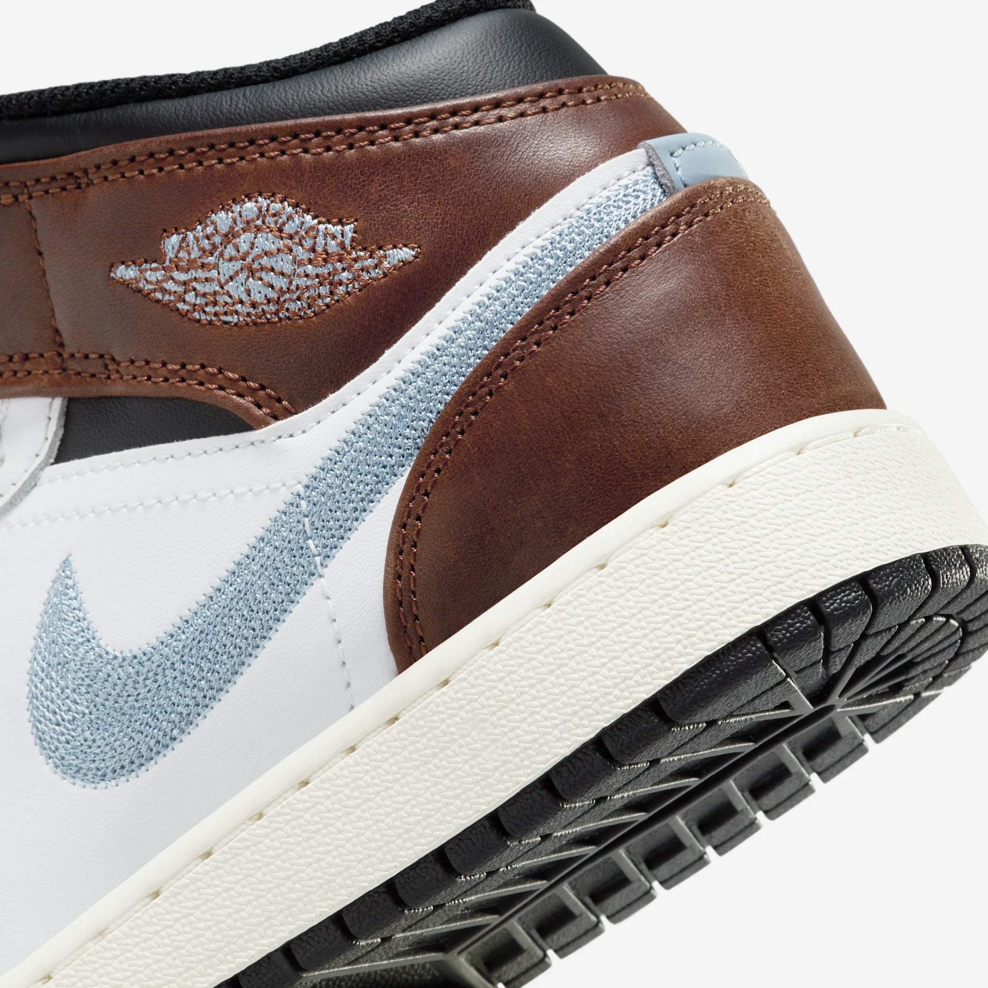 Jordan 1 Mid SE White Brown Blue Grey (GS)