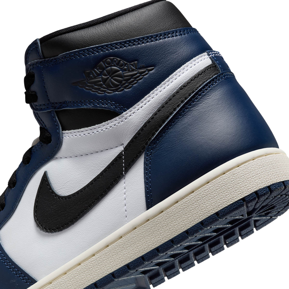 Jordan 1 Retro High OG Midnight Navy