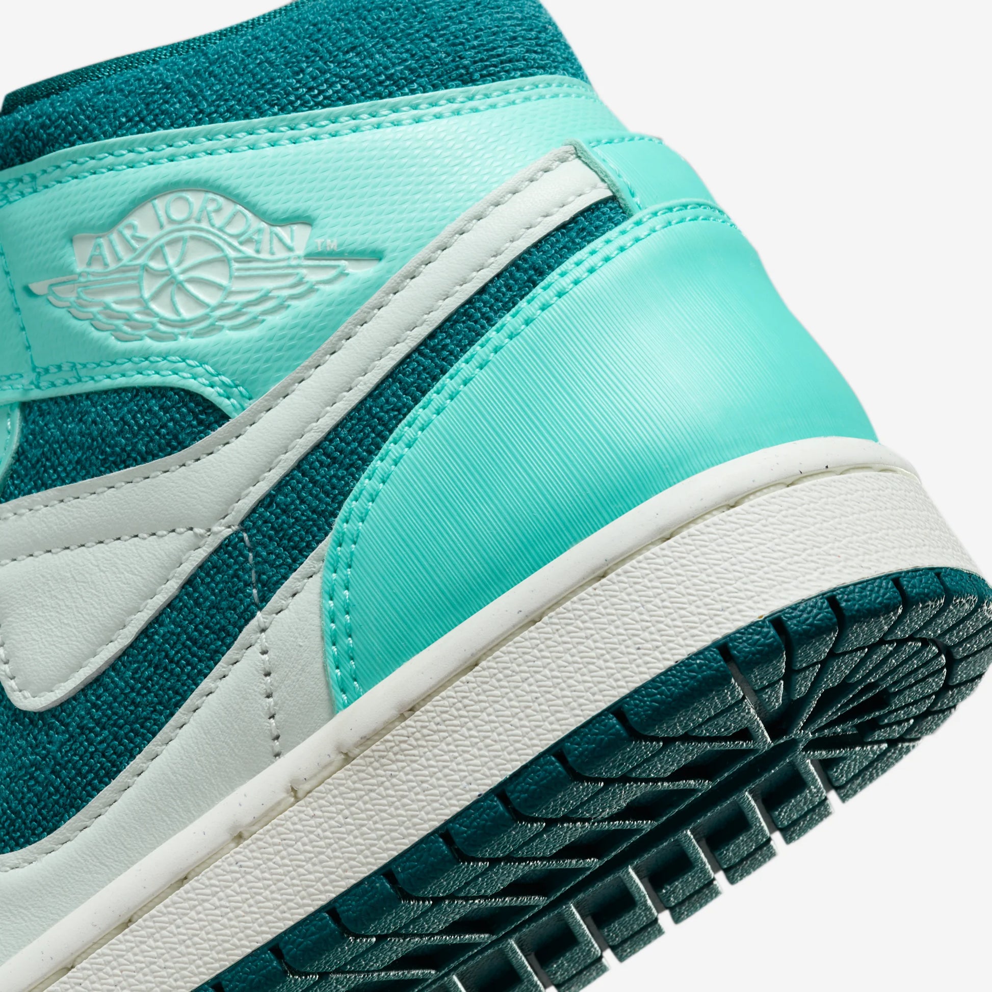 Jordan 1 Mid Chenille Bleached Turquoise (Women's)