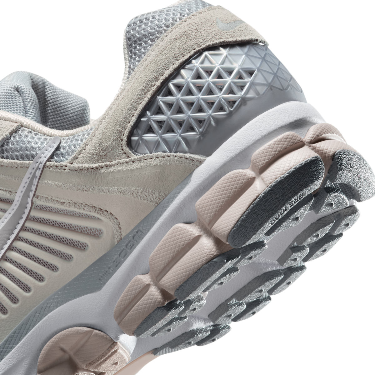 Nike Zoom Vomero 5 Light Orewood Brown Light Smoke Grey