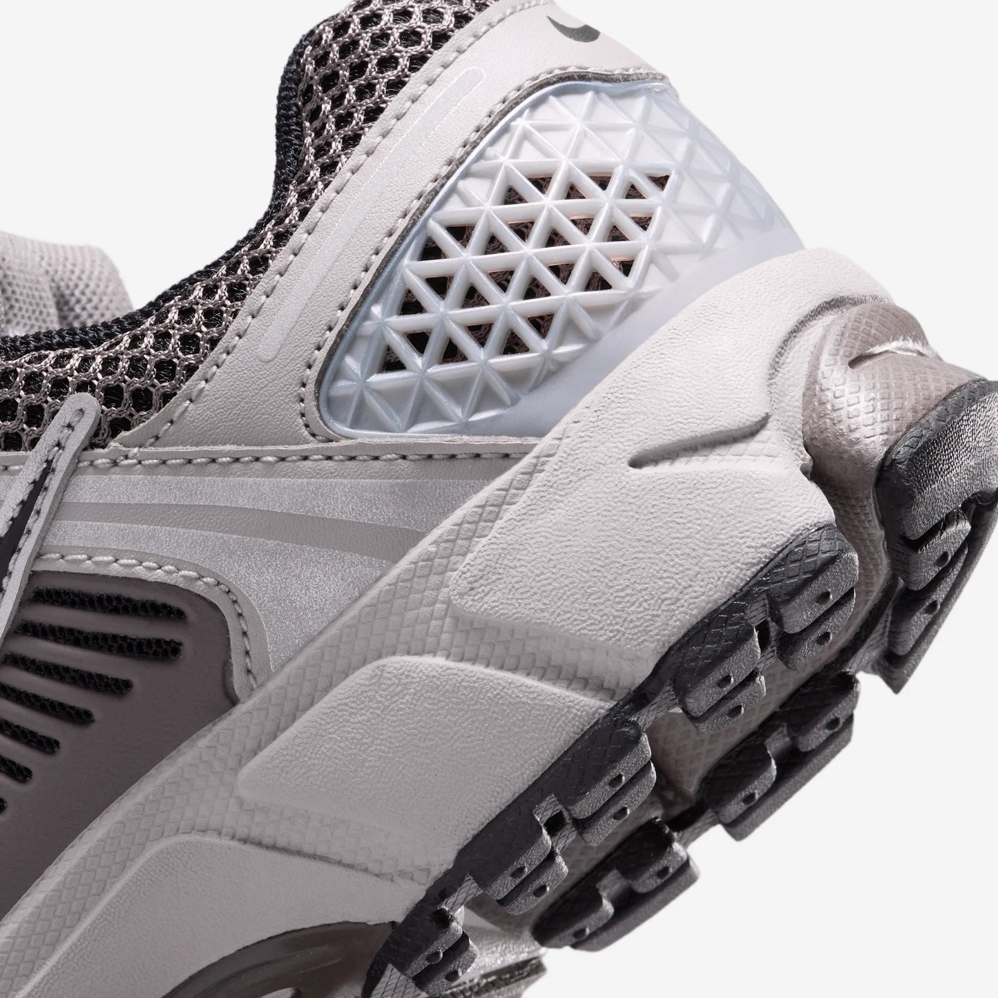 Nike Zoom Vomero 5 College Grey Black-Cave Stone (GS)