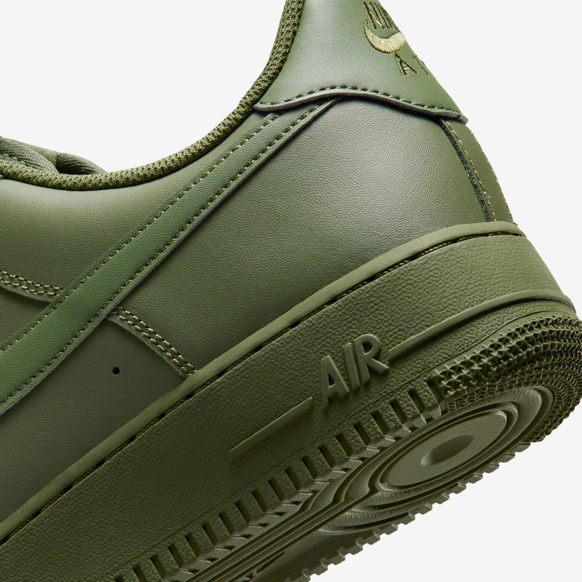 Nike Air Force 1 Low '07 Army Olive