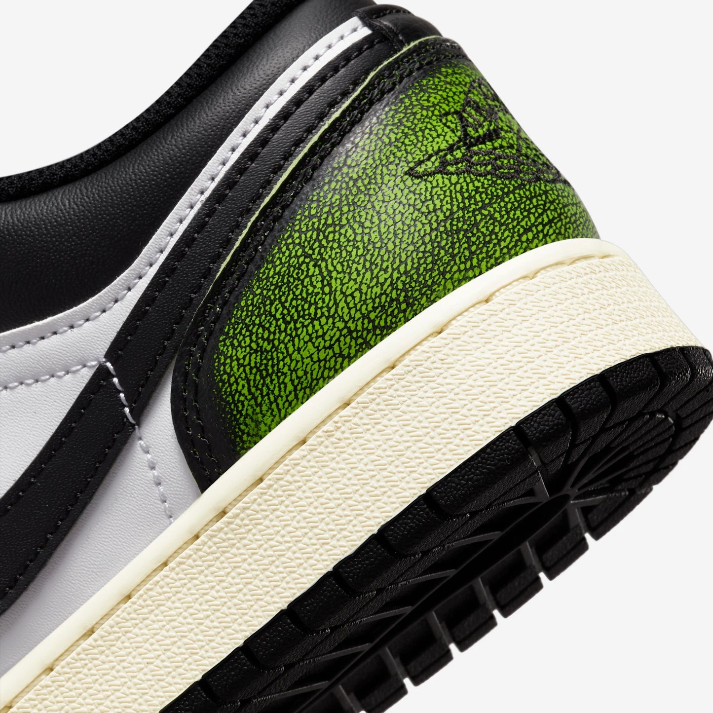 Jordan 1 Low Wear Away Electric Green (GS)