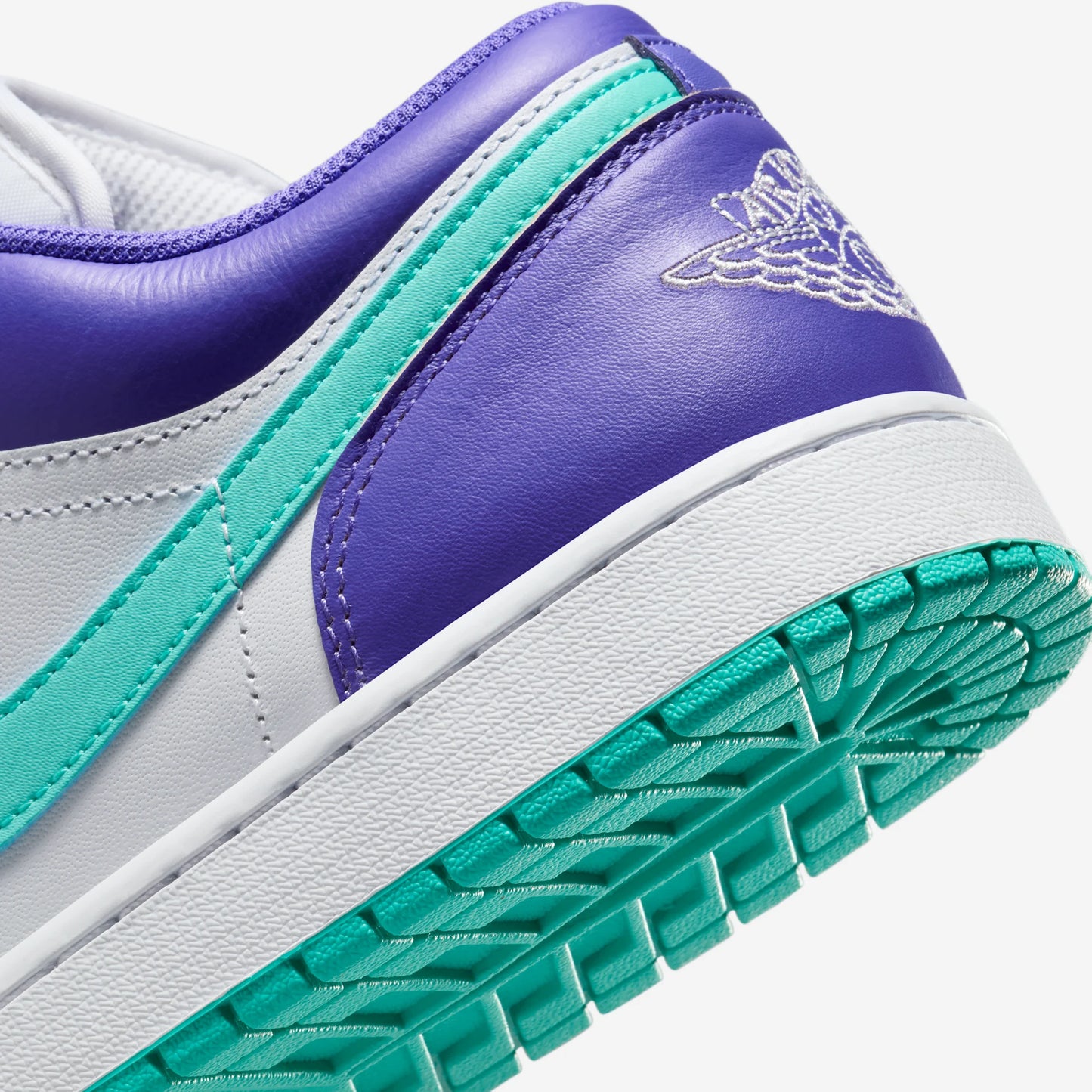 Jordan 1 Low SE Psychic Purple Hyper Jade