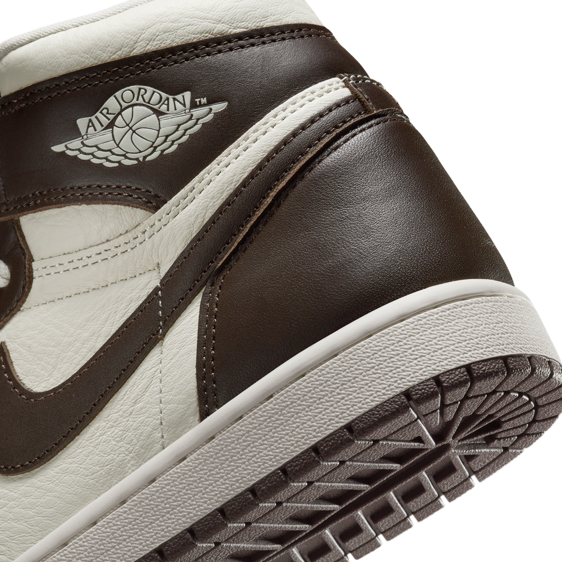 Jordan 1 Retro High OG Light Madder Root (Women's)