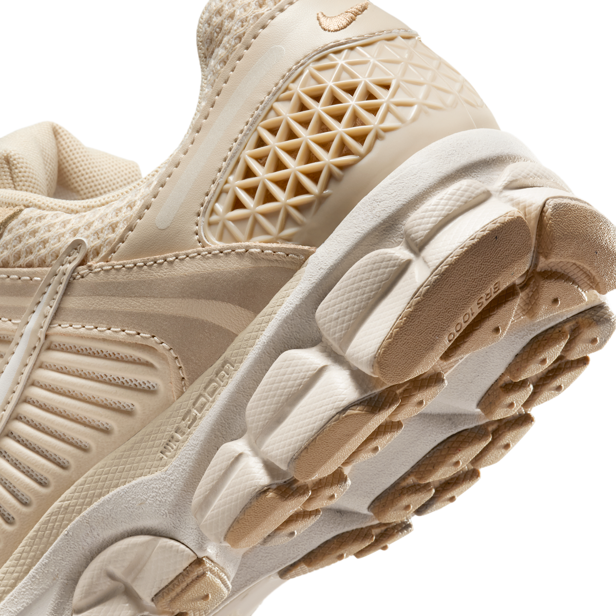 Nike Zoom Vomero 5 Phantom Sand Drift (Women's)