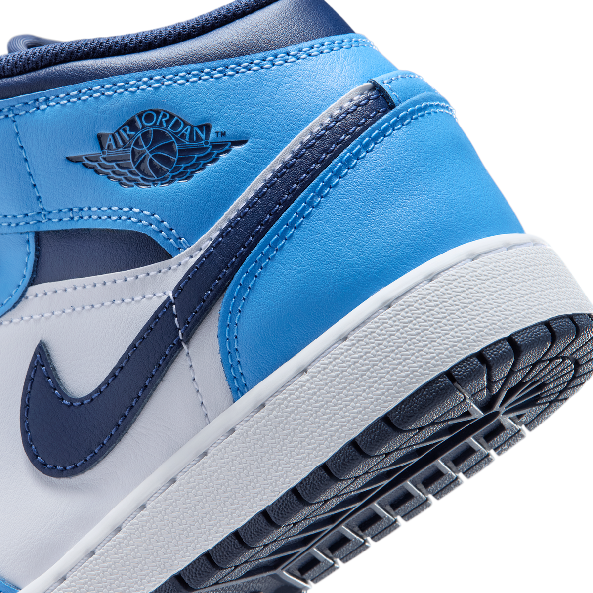 Jordan 1 Mid University Blue Midnight Navy