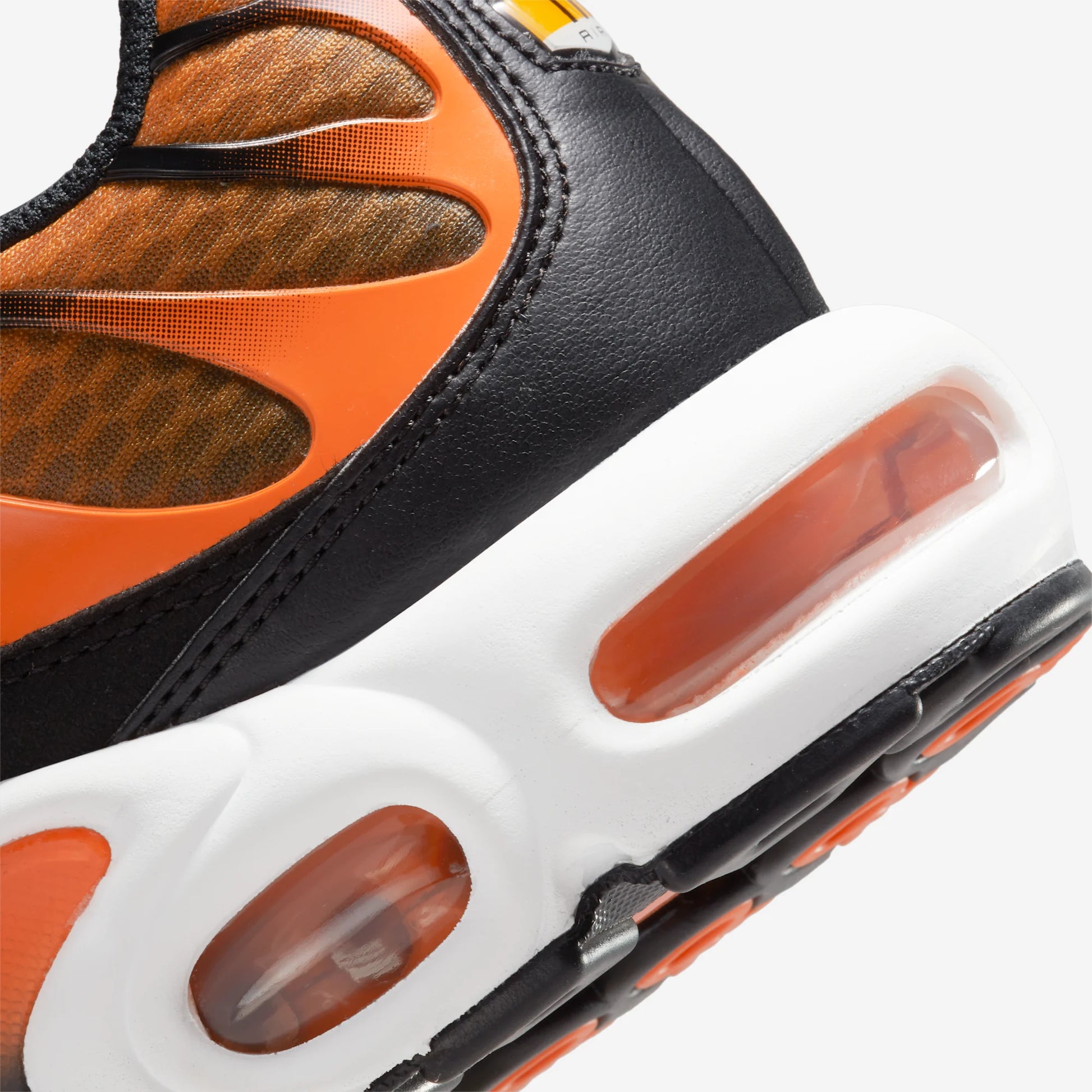 Nike Air Max Plus Safety Orange Black
