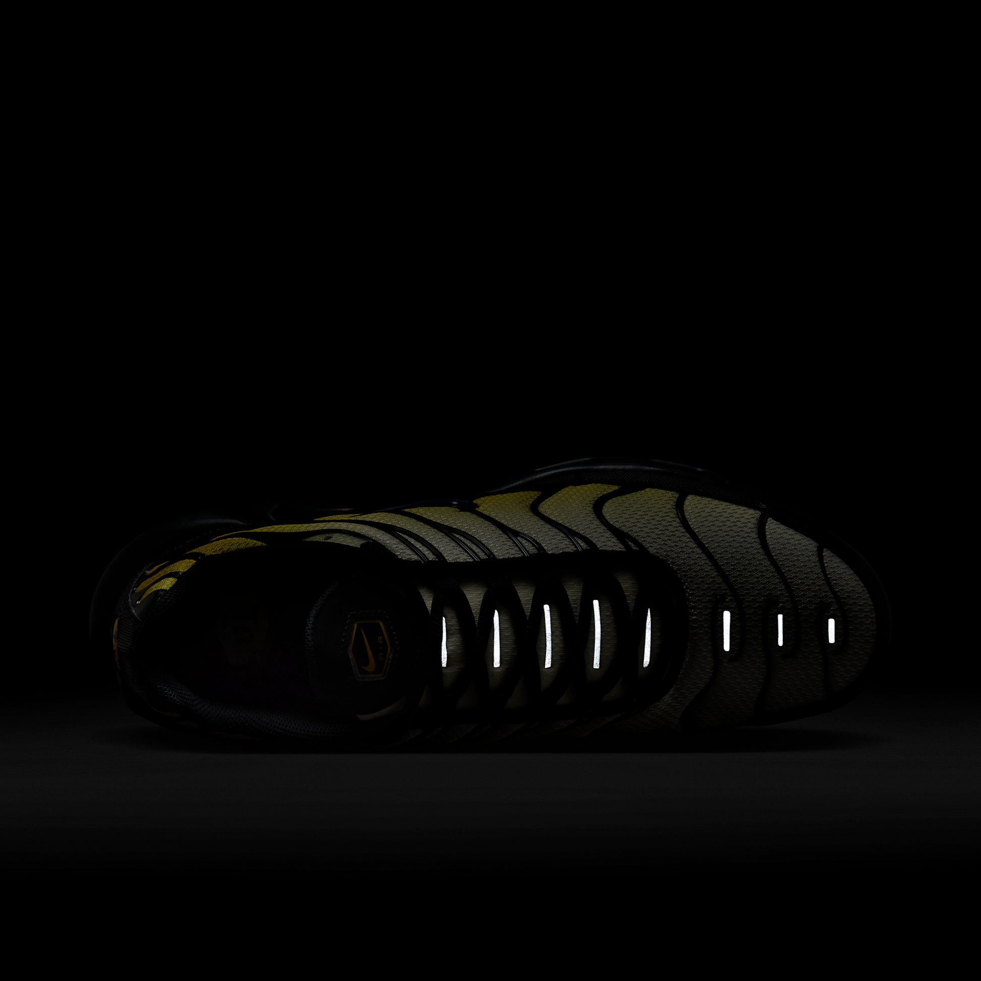 Nike Air Max Plus Black Bright Citron