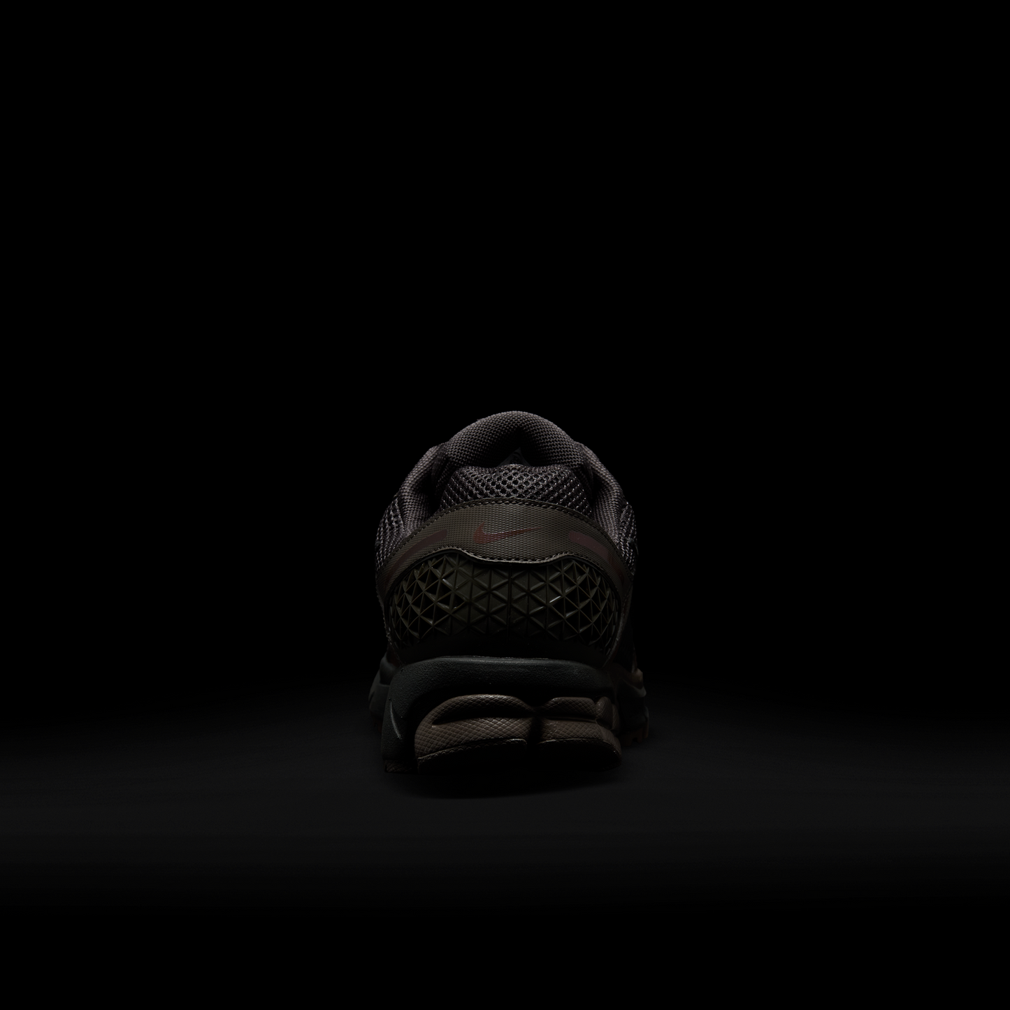Nike Zoom Vomero 5 Cave Stone