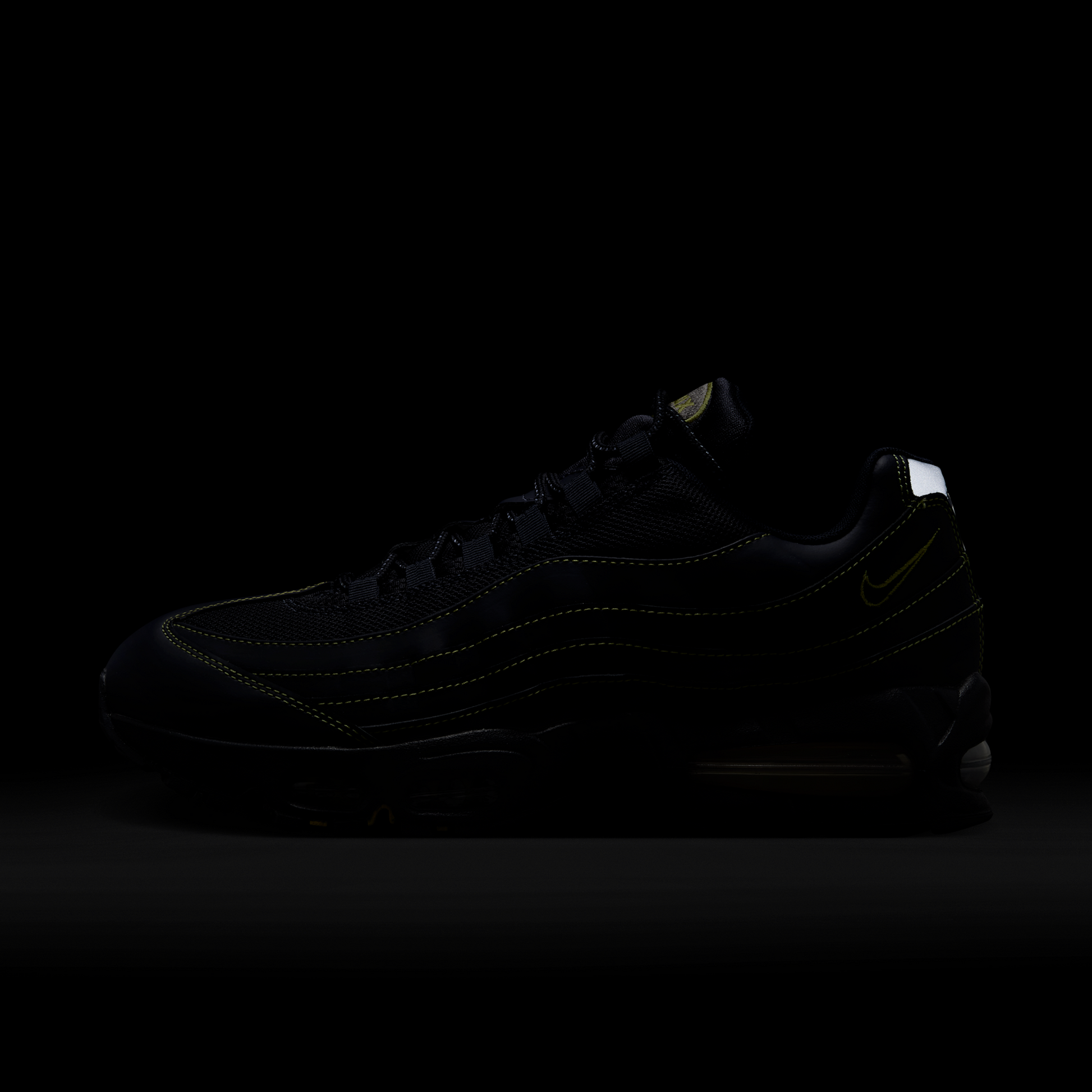 Nike Air Max 95 OG Big Bubble Michigan