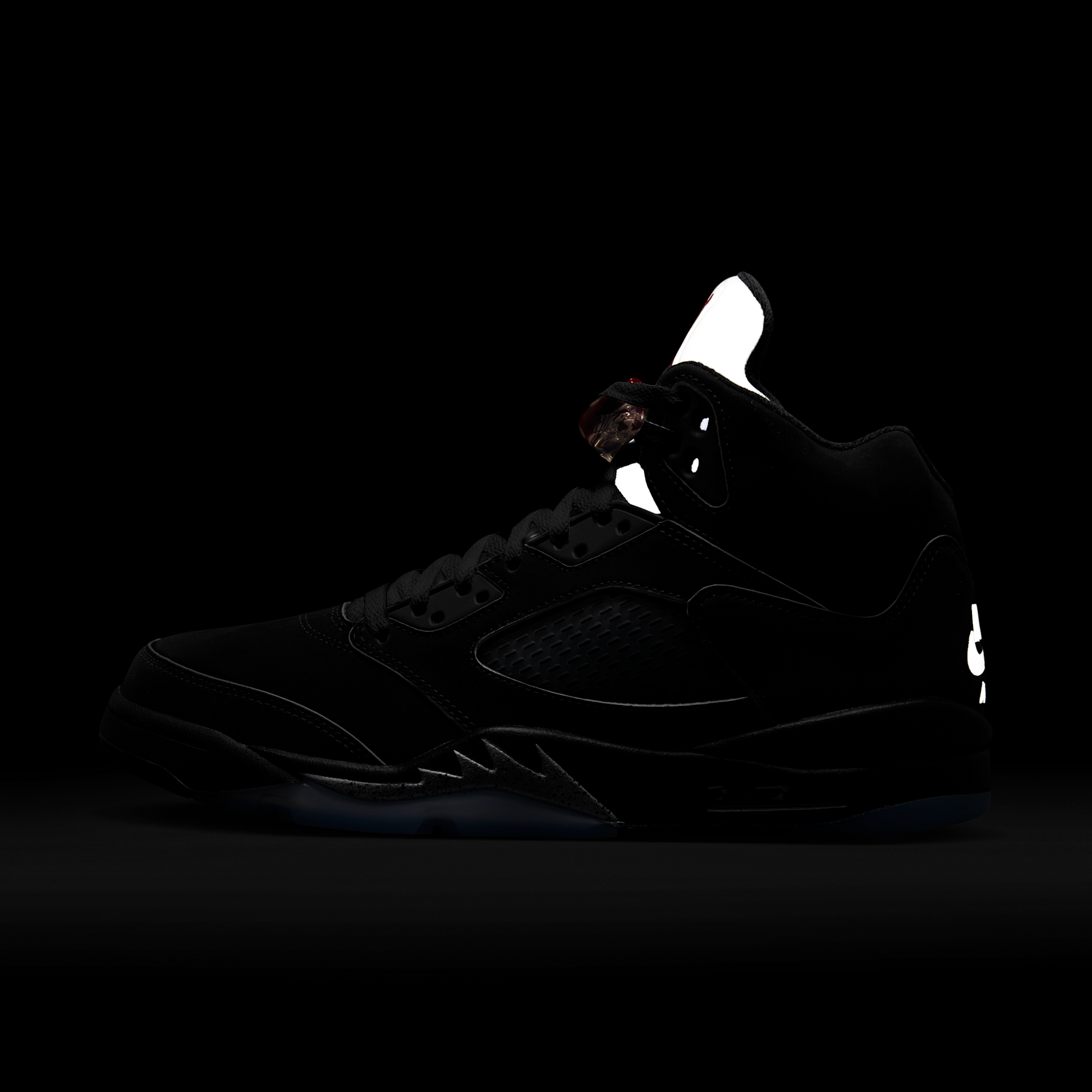 Jordan 5 Retro OG Black Metallic Reimagined