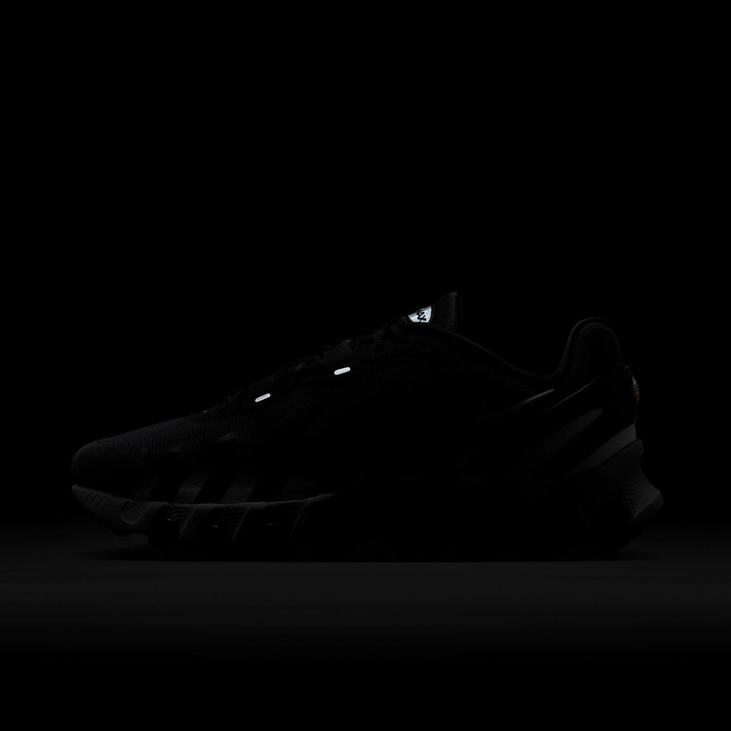 Nike Air Max Dn8 Black White