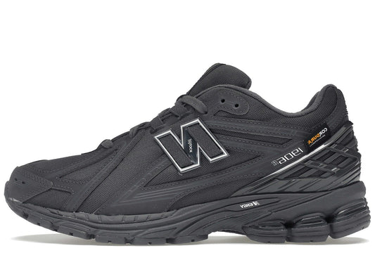 New Balance 1906R Cordura Magnet
