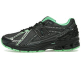 New Balance 1906R Dark Silver Metallic Lab Green