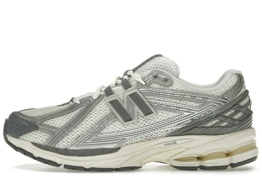 New Balance 1906R Moonrock Silver