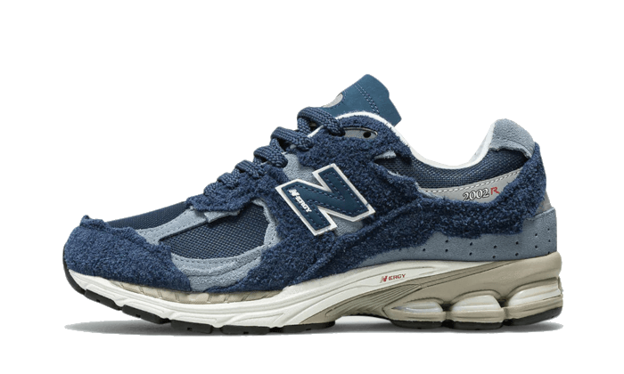 2002R Protection Pack Navy (M2002RDK) - EU 36–46.5 - Navy | SOSUKICKS