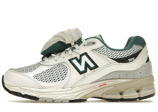 New Balance 2002R Vintage Teal Pouch