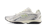New Balance 204L Silver Metallic Sage Green