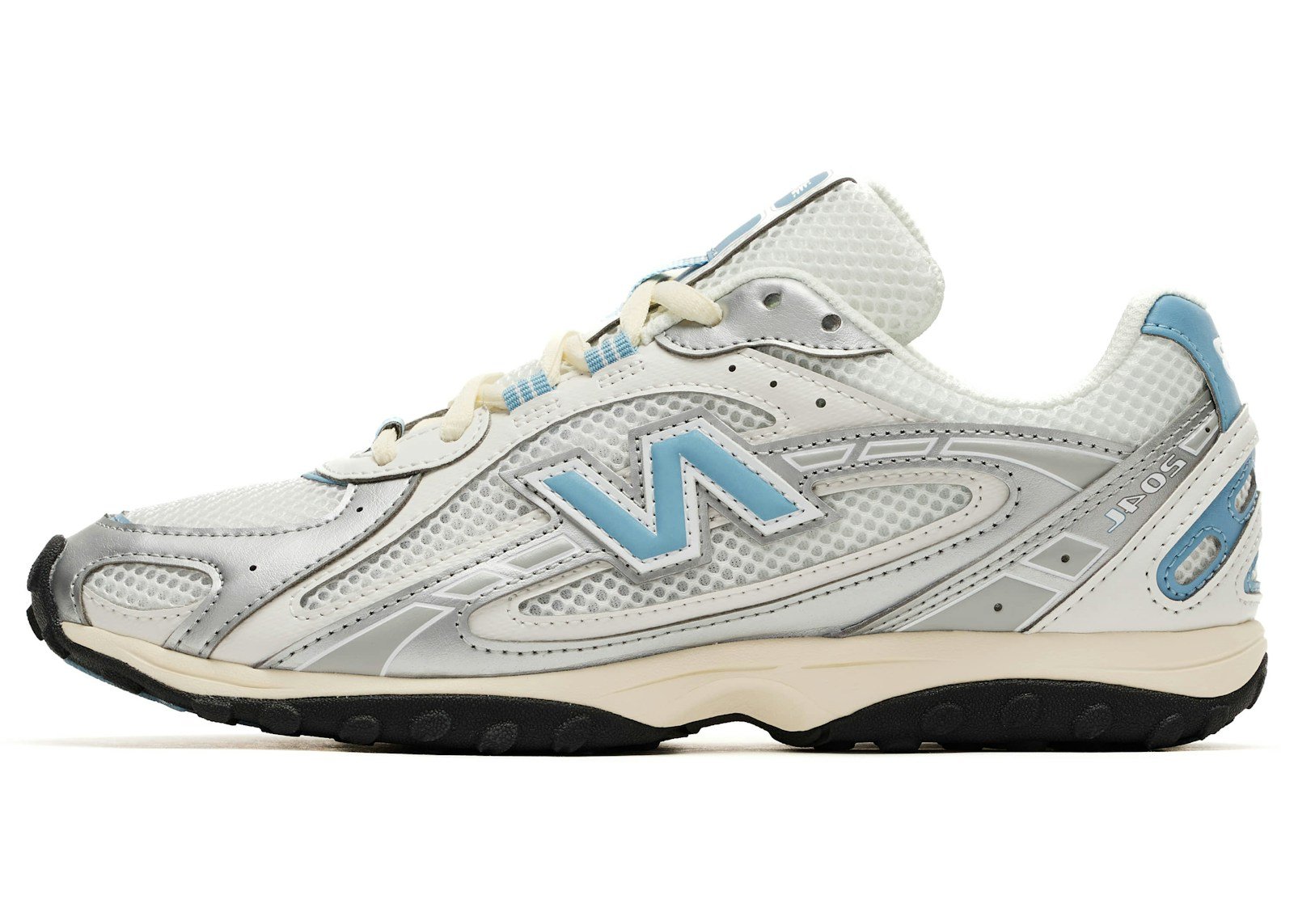 New Balance 204L Silver Metallic Sky