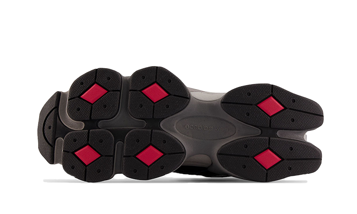 9060 Black Castlerock (U9060BLK) - 37.5 EU - 5 US - Black | SOSUKICKS