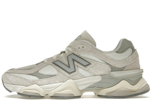 New Balance 9060 Moonbeam Sea Salt