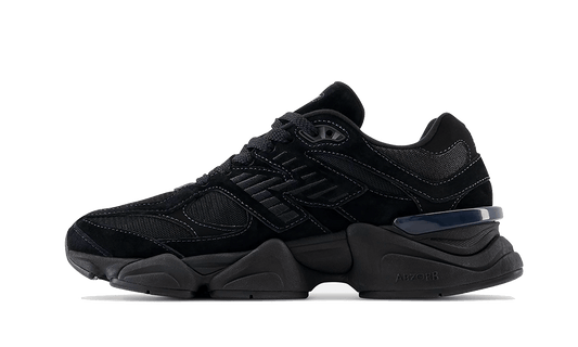 9060 Triple Black (U9060BPM) - EU 36–46.5 - Black | SOSUKICKS