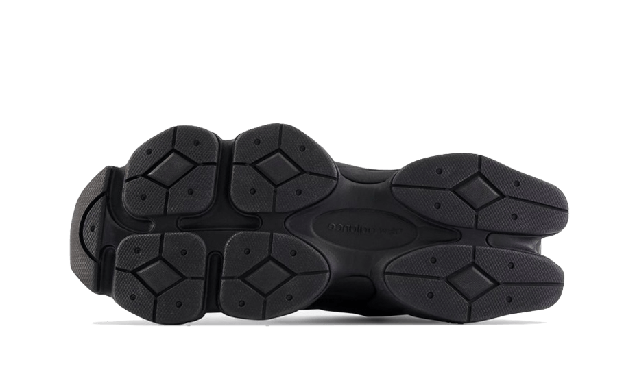 9060 Triple Black (U9060BPM) - 37.5 EU - 5 US - Black | SOSUKICKS