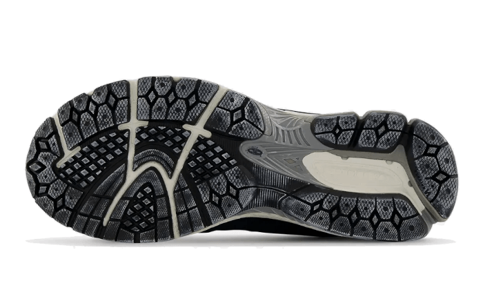2002R Protection Pack Dark Navy (M2002RDF) - 37.5 EU - 5 US - Navy | SOSUKICKS